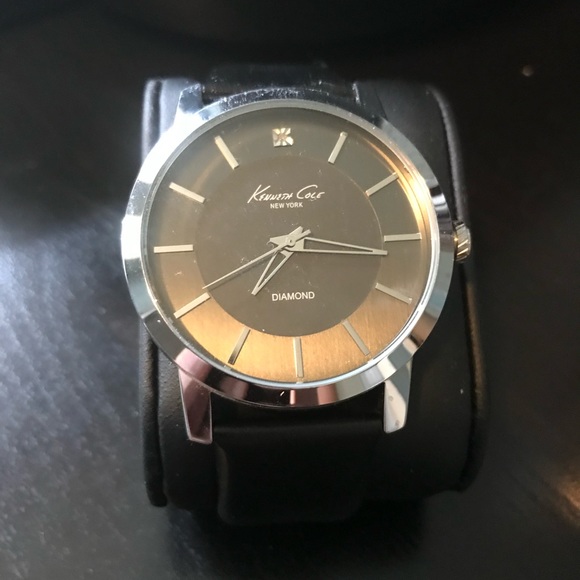 Kenneth Cole Watch - Picture 2 of 3